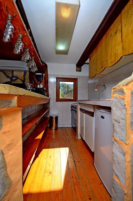 Apartment Jovicevic Rijeka Crnojevića Δωμάτιο φωτογραφία